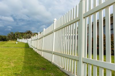 Vinyl Fence Replacement